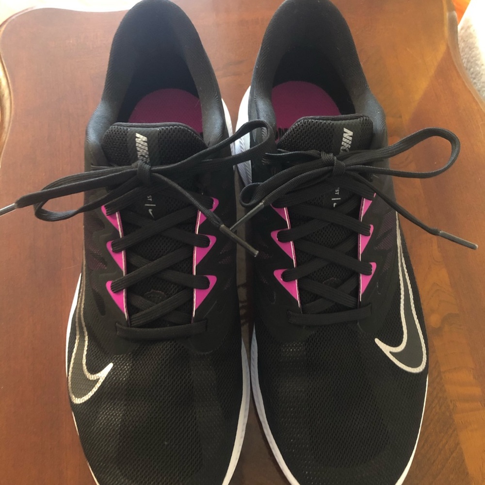 Nike Quest 3 women’s running shoe
